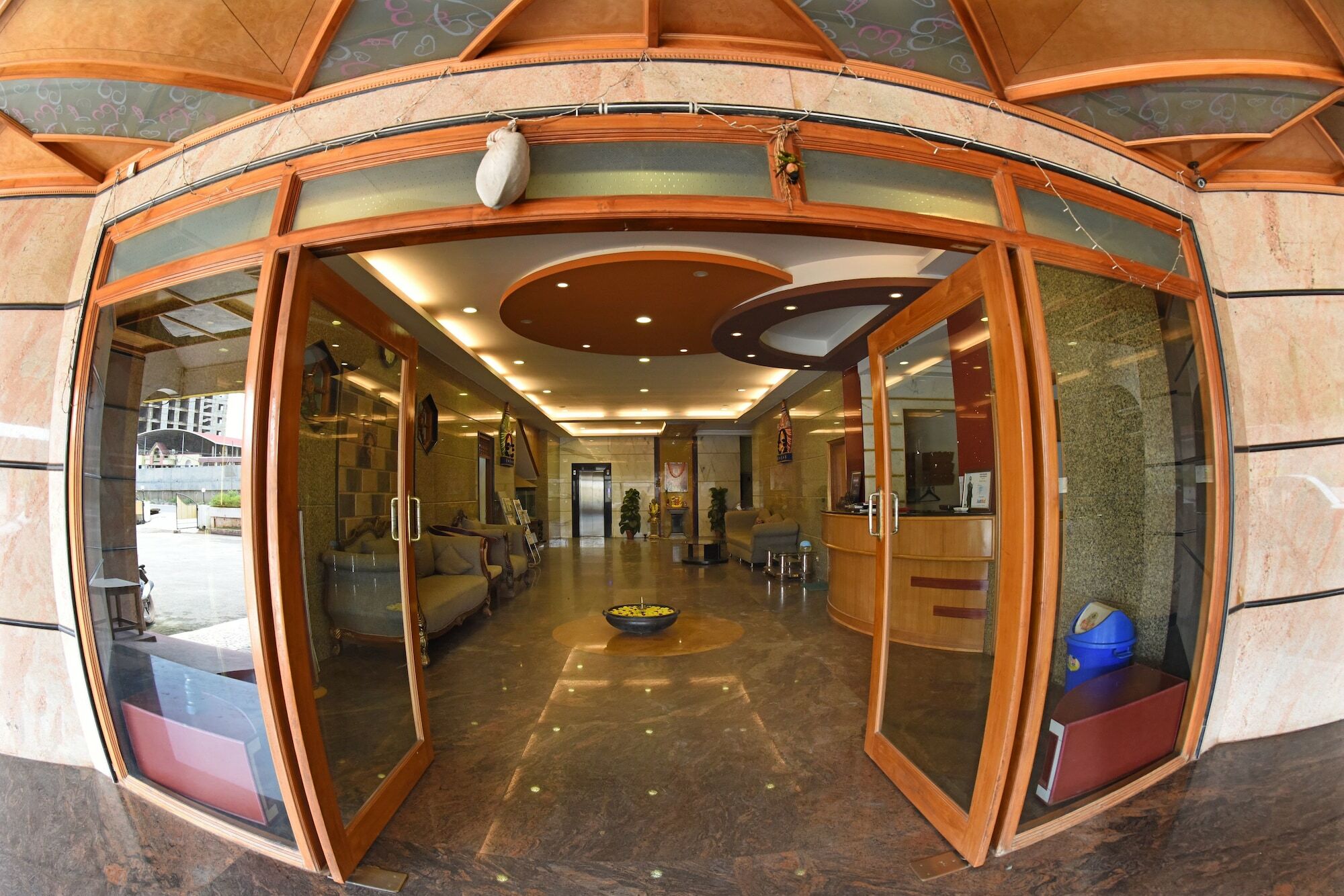Hotel Sharada International Udupi Exterior foto